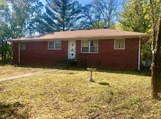 7470 Almaville Rd, Arrington, TN 37014