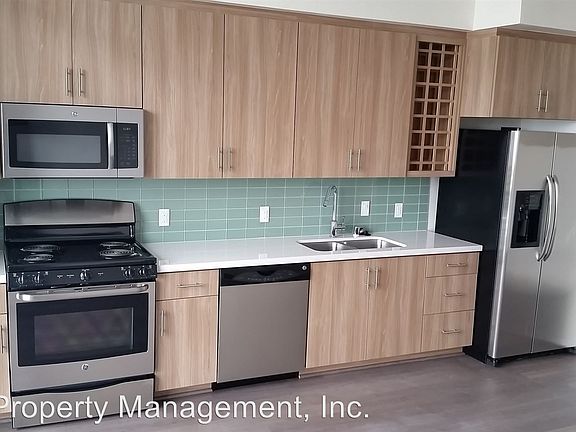 3rd image of 2250 India St APT 204