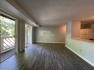 9541 Shannon Green Dr APT H, Charlotte, NC