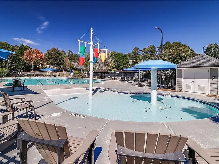 5805 Haterleigh Dr — Photo 24