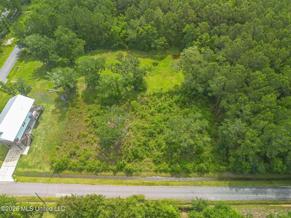 0 Oliver St, Bay Saint Louis, MS 39520