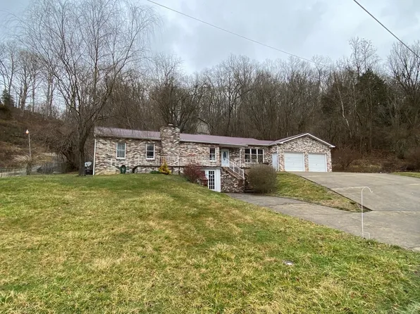 6243 McClellan Hwy, West Hamlin, WV 25571