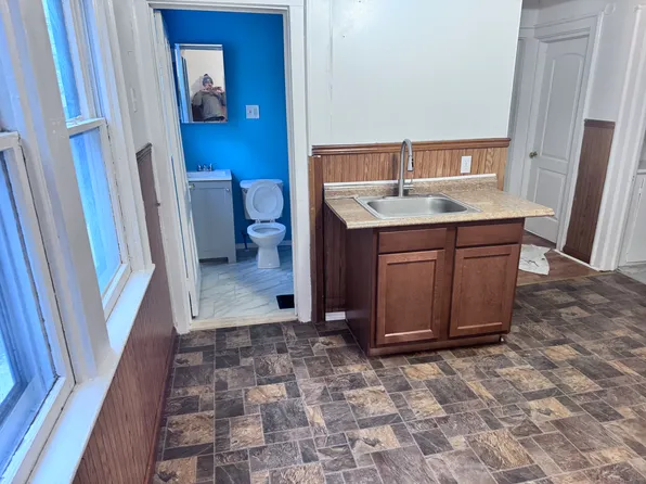 1029 E Lovejoy St #L, Buffalo, NY 14206