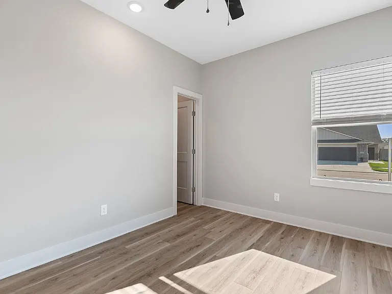 2737 S Airman St #100/200 — Photo 6