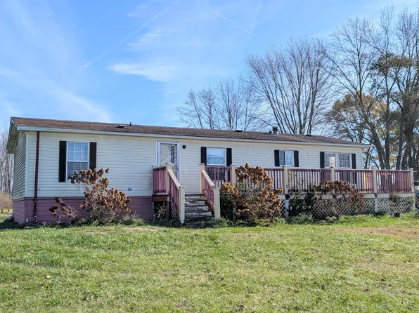 24155 County Road 681, Bangor, MI 49013