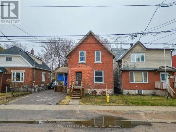 250 5th Ave W, North Bay, ON P1B 3N6