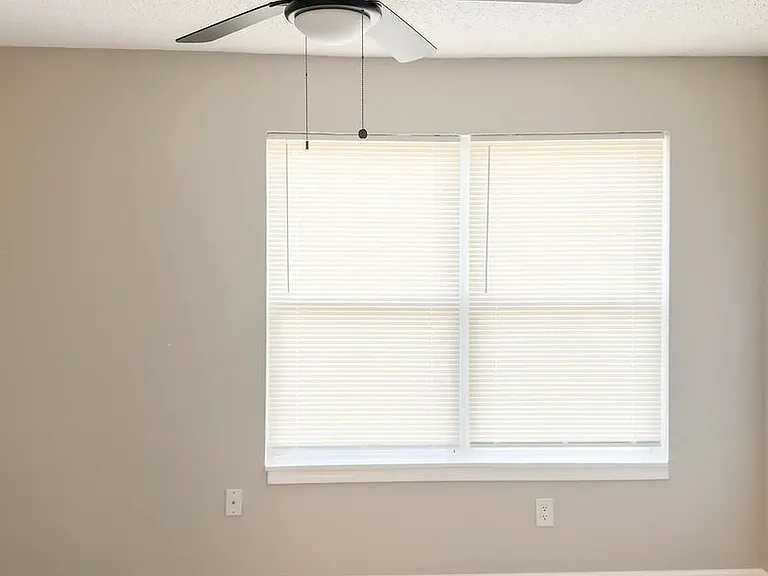Victory Park Apartments — Photo 20