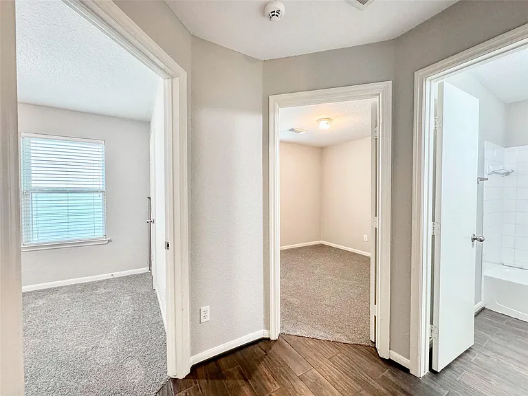 13327 Belvedere Park Ct — Photo 11