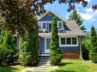 1431 12th Ave, Grafton, WI 53024