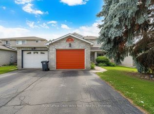 18 Silverstream Rd, Brampton, ON L6Z 3W5