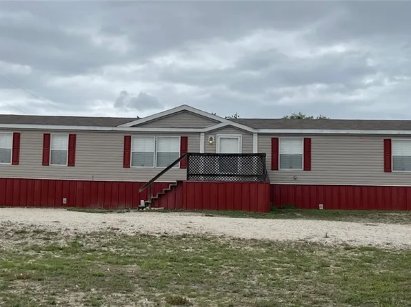 695 S Vista Dr, Sandia, TX 78383