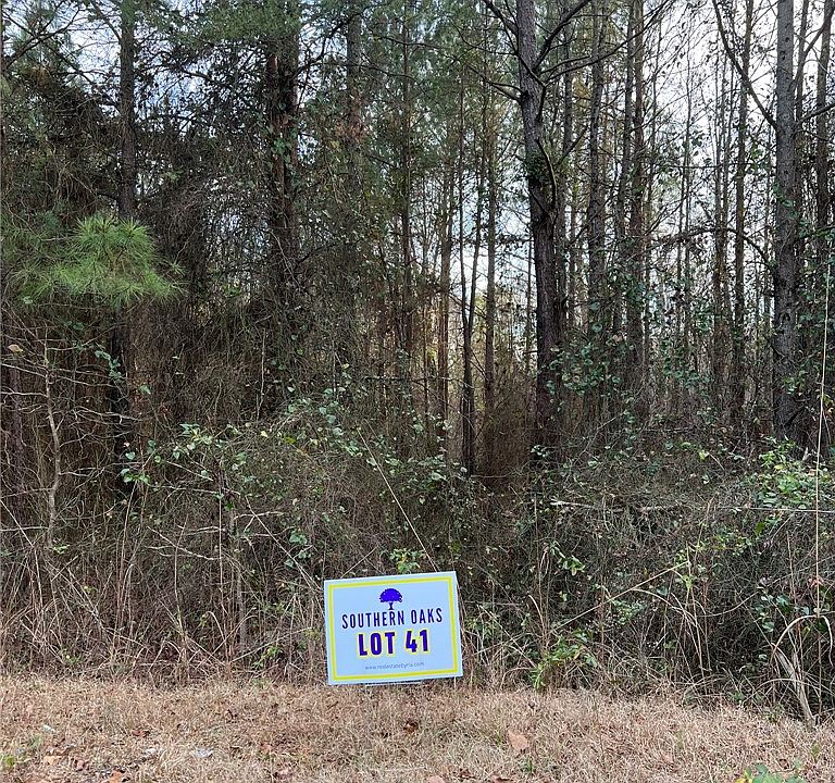 2nd image of 110-112 Hickory Forest Dr