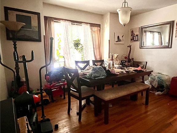 5th image of 201 Hixson Ave #3