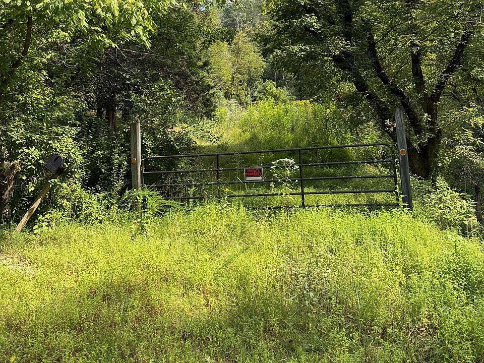 1st image of 4065 Aerospace Rd