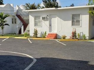 601 NW 90th St #5, Miami, FL 33150