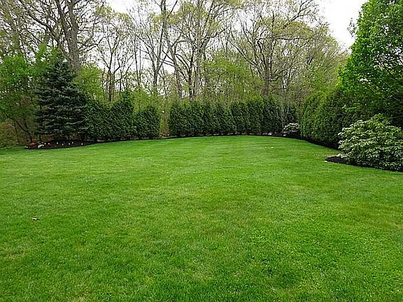 2nd image of 1 Heritage Dr