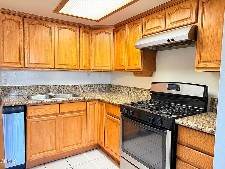 1522 S Baldwin Ave #4 — Photo 7