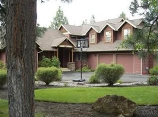 19571 E Campbell Rd, Bend, OR 97702