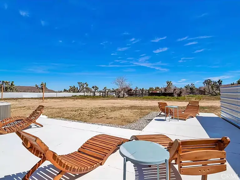 7445 Joshua View Dr — Photo 11