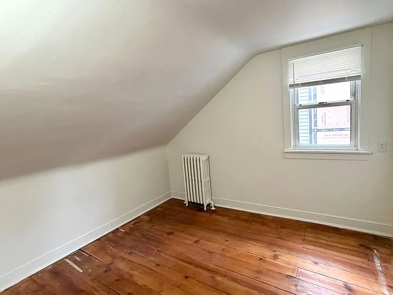 763 Manor St — Photo 18