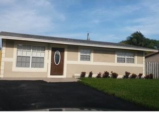 702 NW 2nd Ave, Deerfield Beach, FL 33441