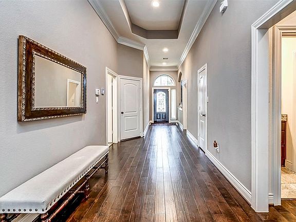 5th image of 28918 Havenport Dr