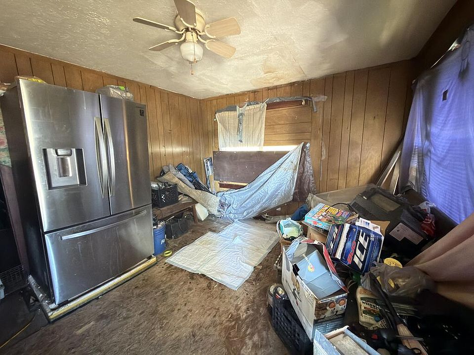7th image of 401 Vernon St