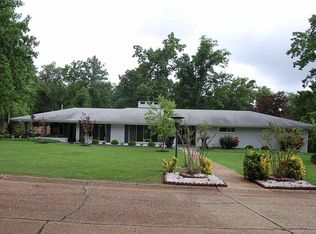 2103 Jackson Rd, Poplar Bluff, MO 63901