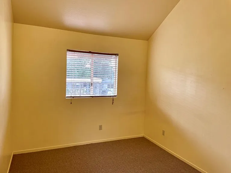 1185 E Foothill Blvd #20 — Photo 9