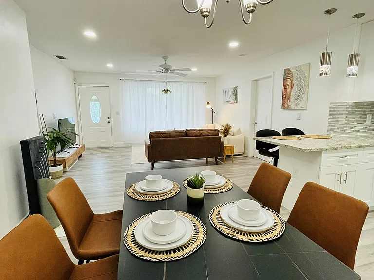4111 SW 18th Ct #3/2 — Photo 21