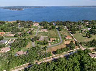 833 Oaks Shores Rd #10, Leesburg, FL 34748