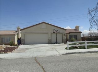 15933 Llanada Ave, Victorville, CA 92394