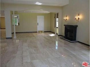 506 S Gretna Green Way, Los Angeles, CA 90049