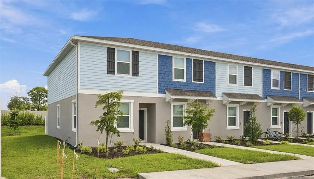 2 bed, 2.5 bath, 1180 sqft, $2,150 — Photo 1