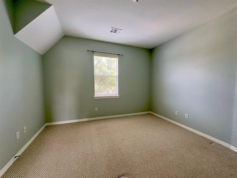3819 Rivermoss Ln — Photo 13
