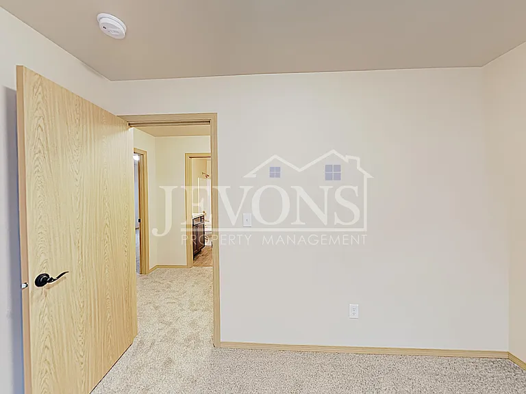 708 N 29th Ave #1 — Photo 9