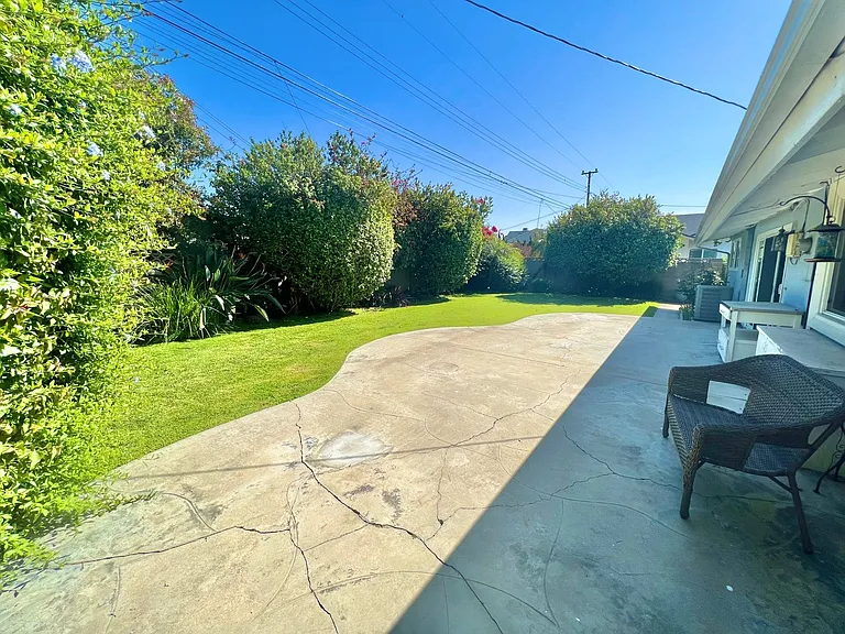 11332 Donovan Rd — Photo 32