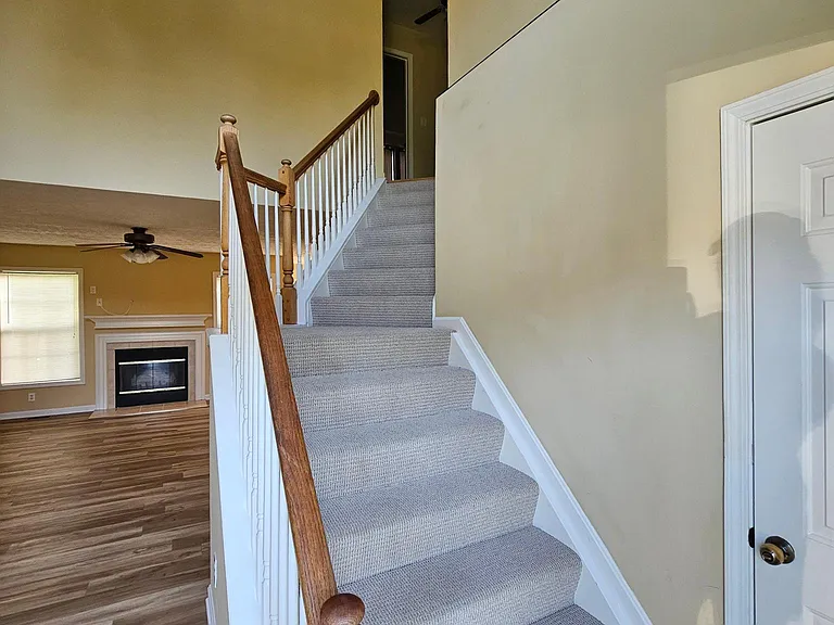 923 Woodland Ridge Cir — Photo 9