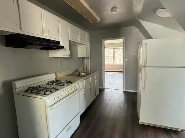 93 Cummings St Floor 3, Irvington, NJ 07111