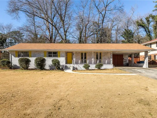 2985 Meadow Lark Dr, East Pt, GA 30344