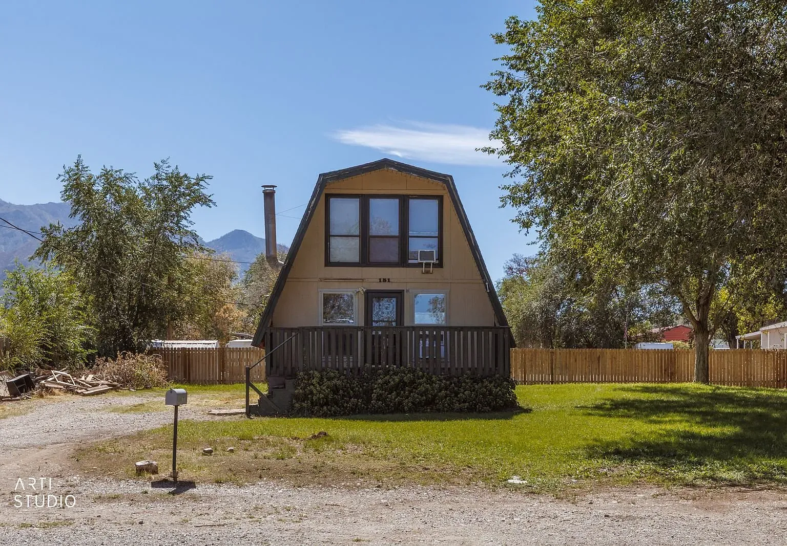 151 Santaquin — Photo 2