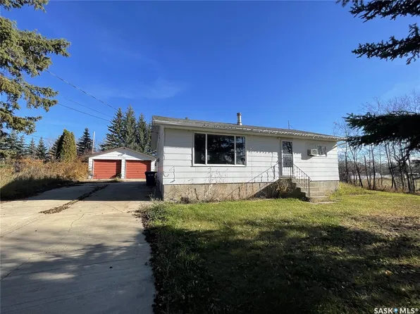 196 3rd Street W, Pierceland, SK S0M 2K0