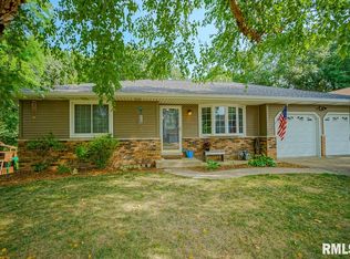5619 W Sioux Trl, Peoria, IL 61607