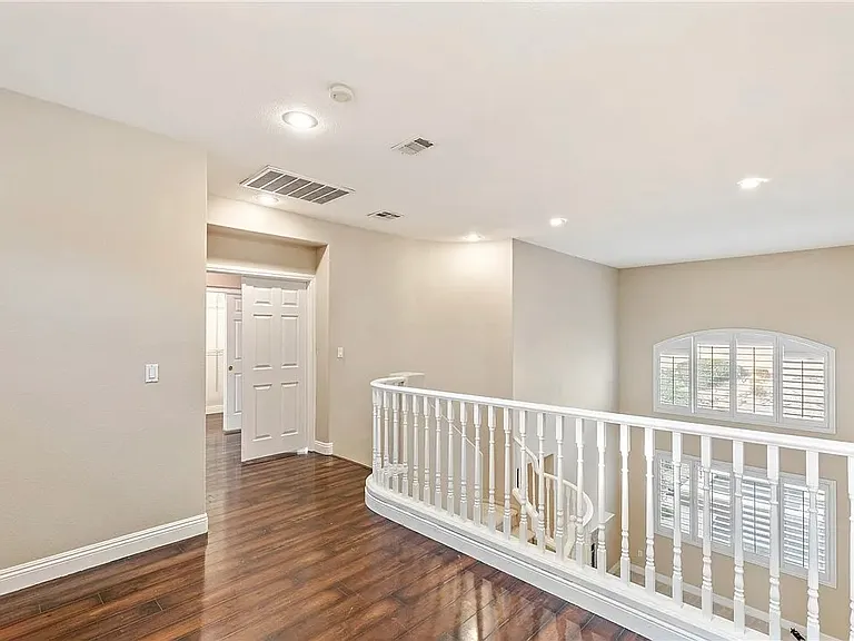 1809 Snow Spring Ln — Photo 25