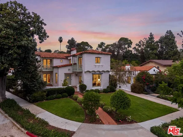 1401 Moncado Dr, Glendale, CA 91207