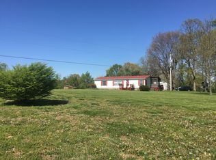 1305 Church St, Portland, TN 37148