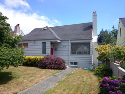 4752 50th Ave SW, Seattle, WA, 98116