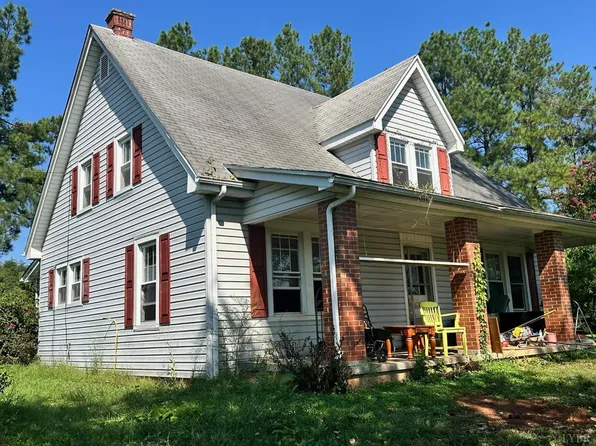 1501 N Main St, Gretna, VA 24557