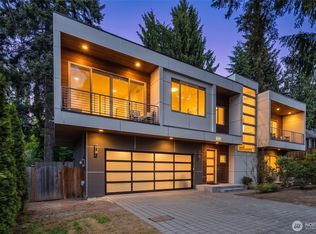 3034 NE 89th Street, Seattle, WA 98115