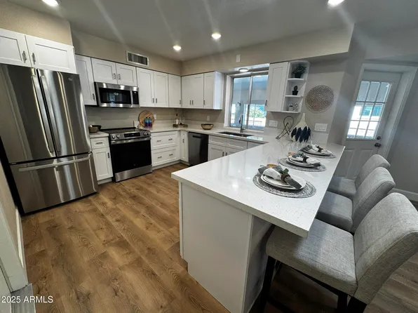 8144 E KILAREA Avenue, Mesa, AZ 85209